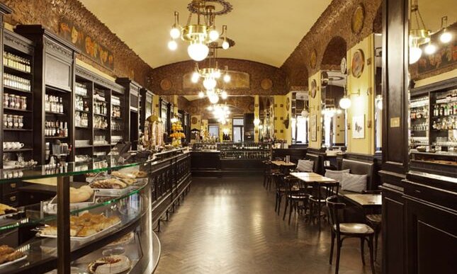 Il Caffè San Marco a Trieste compie 110 anni tra letteratura e storia