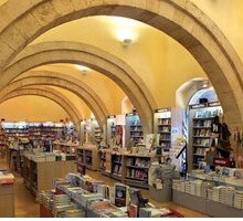 Una petizione per salvare la storica libreria dei Sette di Orvieto