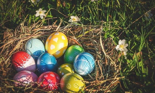 Poesie e citazioni sulla Pasqua: le migliori da leggere e inviare come auguri