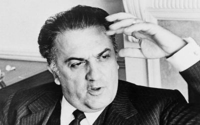 Federico Fellini: chi era il regista, scrittore e fumettista nato 100 anni fa
