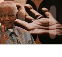 Addio a Nelson Mandela, il padre della libertà: 5 libri per ricordarlo