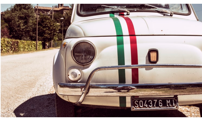 Viaggiare nell'estate 2020: le guide cartacee alla riscoperta dell'Italia