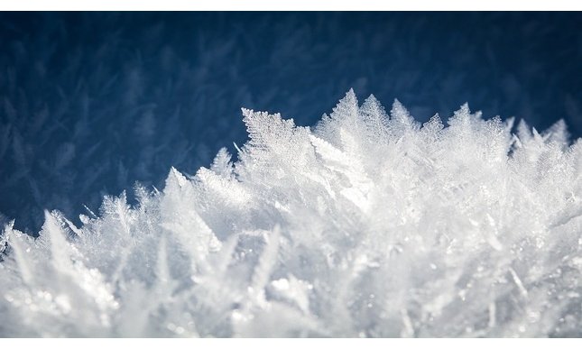 Nevicata di Ada Negri: la malinconia d'inverno in poesia