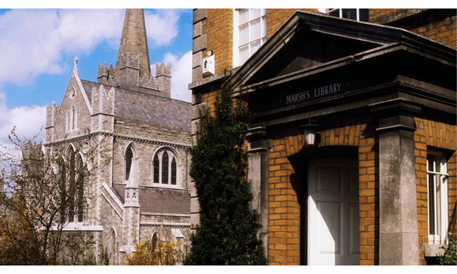 Marsh's Library di Dublino: storia della prima Biblioteca pubblica d'Irlanda, con gabbie per i lettori