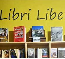 “Libri Liberi”: la libreria gratuita che sta combattendo lo spopolamento un libro alla volta