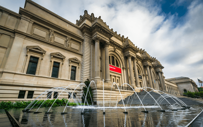 Oggetti a forma di libro: una mostra al Metropolitan Museum of Art di New York