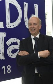 Bussetti dichiara: "le graduatorie dovranno essere esaurite". Spazio a docenti giovani