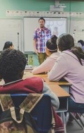 Insegnante di italiano per stranieri: percorso, esame e opportunità di lavoro