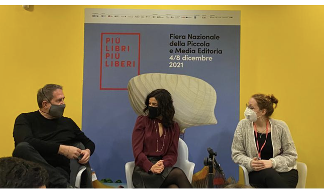 La promozione dei libri passa per la rete: Giulia Ciarapica e Veronica Giuffré in dialogo a Più libri Più liberi 