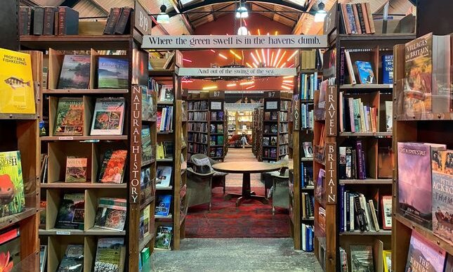“Barter Books”: in Inghilterra una stazione ferroviaria trasformata in libreria
