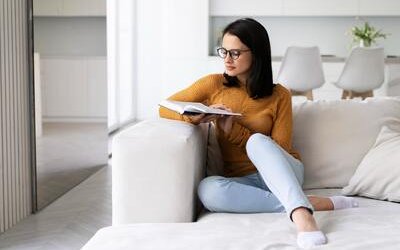 Perché la solitudine non è sempre un male (anche grazie a un libro da leggere)