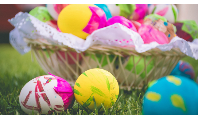 Come fare le uova colorate per Pasqua