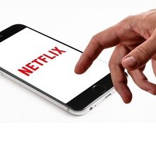 Netflix: il catalogo di ottobre 2020 con serie tv e film tratti da libri