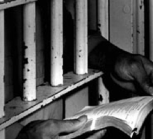 Libri in carcere: leggere un libro riduce la reclusione?