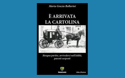 È arrivata la cartolina. Bisogna partire, arrivederci nell'aldilà, parenti-serpenti