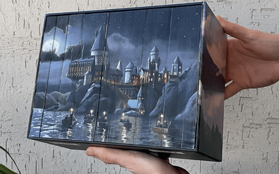 Fore-edge painting: la tecnica delle miniature sul dorso dei libri spopola sui social