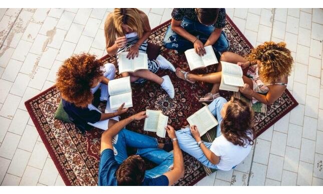 Gruppi di lettura: come condividere la passione per i libri