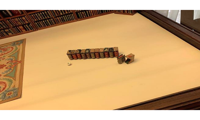 Miniature Books: a New York in mostra i libri più piccoli del mondo