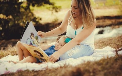 Leggere libri rende empatici, intelligenti e migliora la salute: ecco spiegato perché