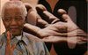 Addio a Nelson Mandela, il padre della libertà: 5 libri per ricordarlo