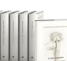 La Biblioteca di Papa Francesco: in edicola i libri più amati da Bergoglio