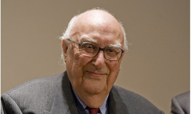 Addio Camilleri: muore a 93 anni il grande scrittore siciliano