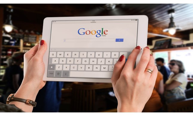 Le parole più cercate su Google nel 2022: qual è il loro significato?