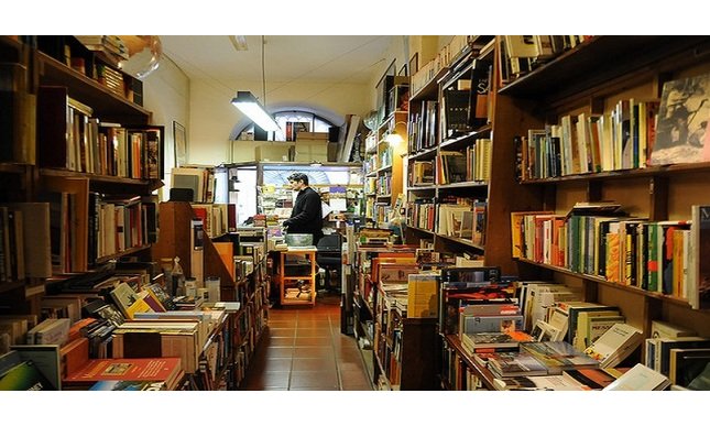 Roma: addio alla storica Libreria del Viaggiatore