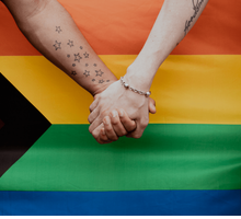 Giornata internazionale contro l'omotransfobia: 15 libri da leggere per la ricorrenza