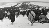 1942-43, la seconda ritirata di Russia: decine di migliaia di morti nella neve. Il caso di Giulio Bedeschi